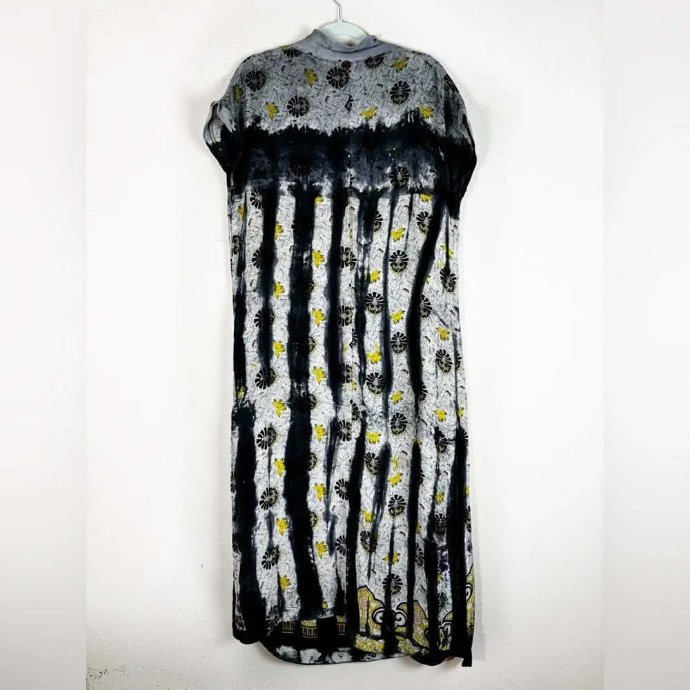 Elegant Gray and Yellow Maxi Dress - Picture 2 of 12